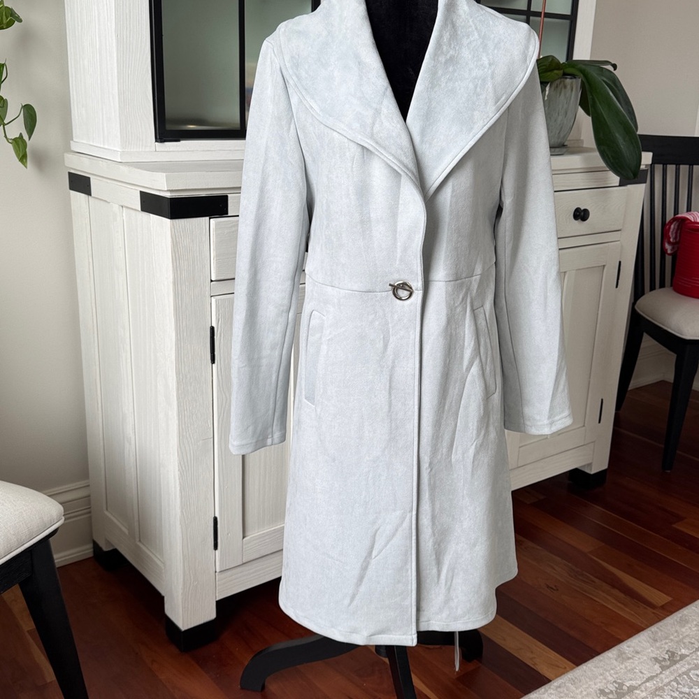 Solitaire Elegant Light Gray Coat